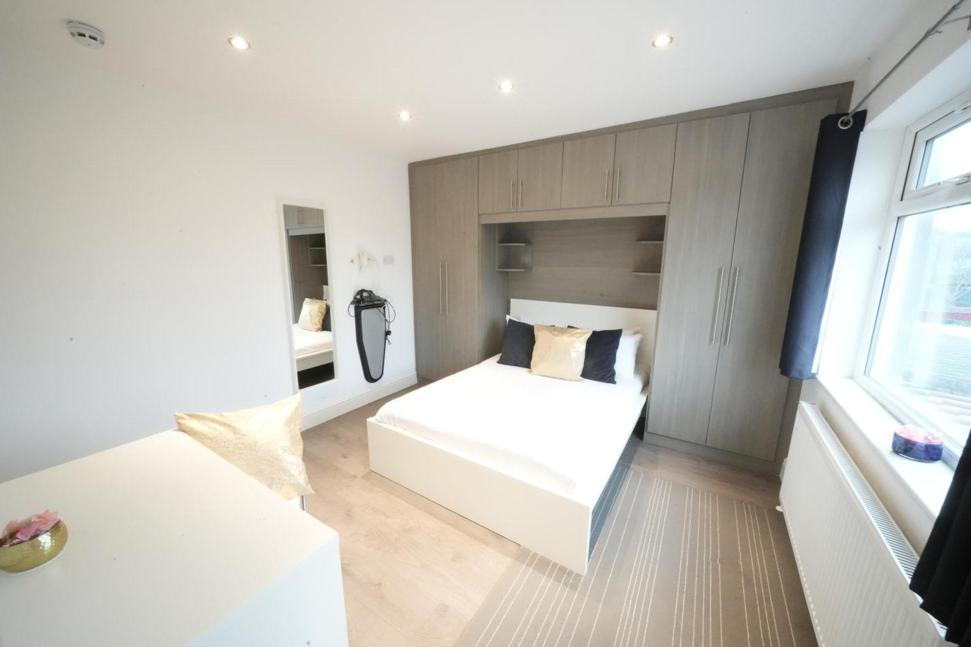 Harmondsworth Grand Airport Ensuites מראה חיצוני תמונה