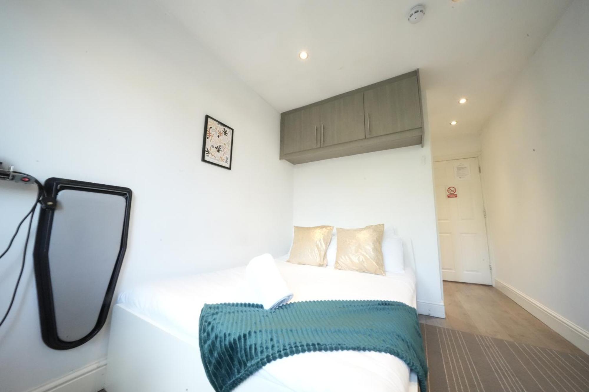 Harmondsworth Grand Airport Ensuites מראה חיצוני תמונה