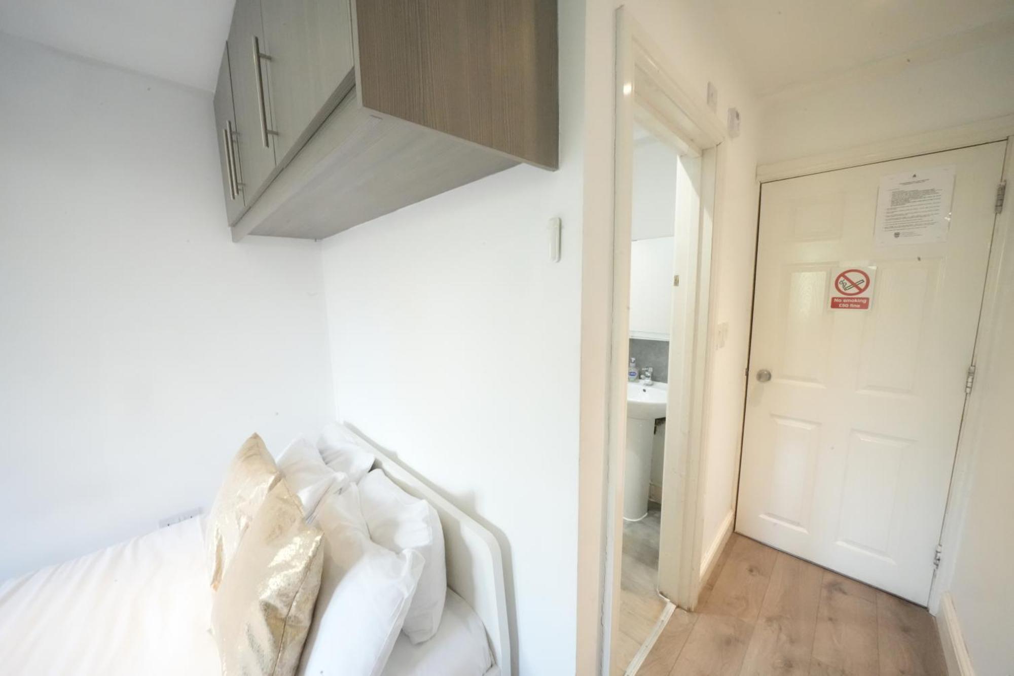 Harmondsworth Grand Airport Ensuites מראה חיצוני תמונה
