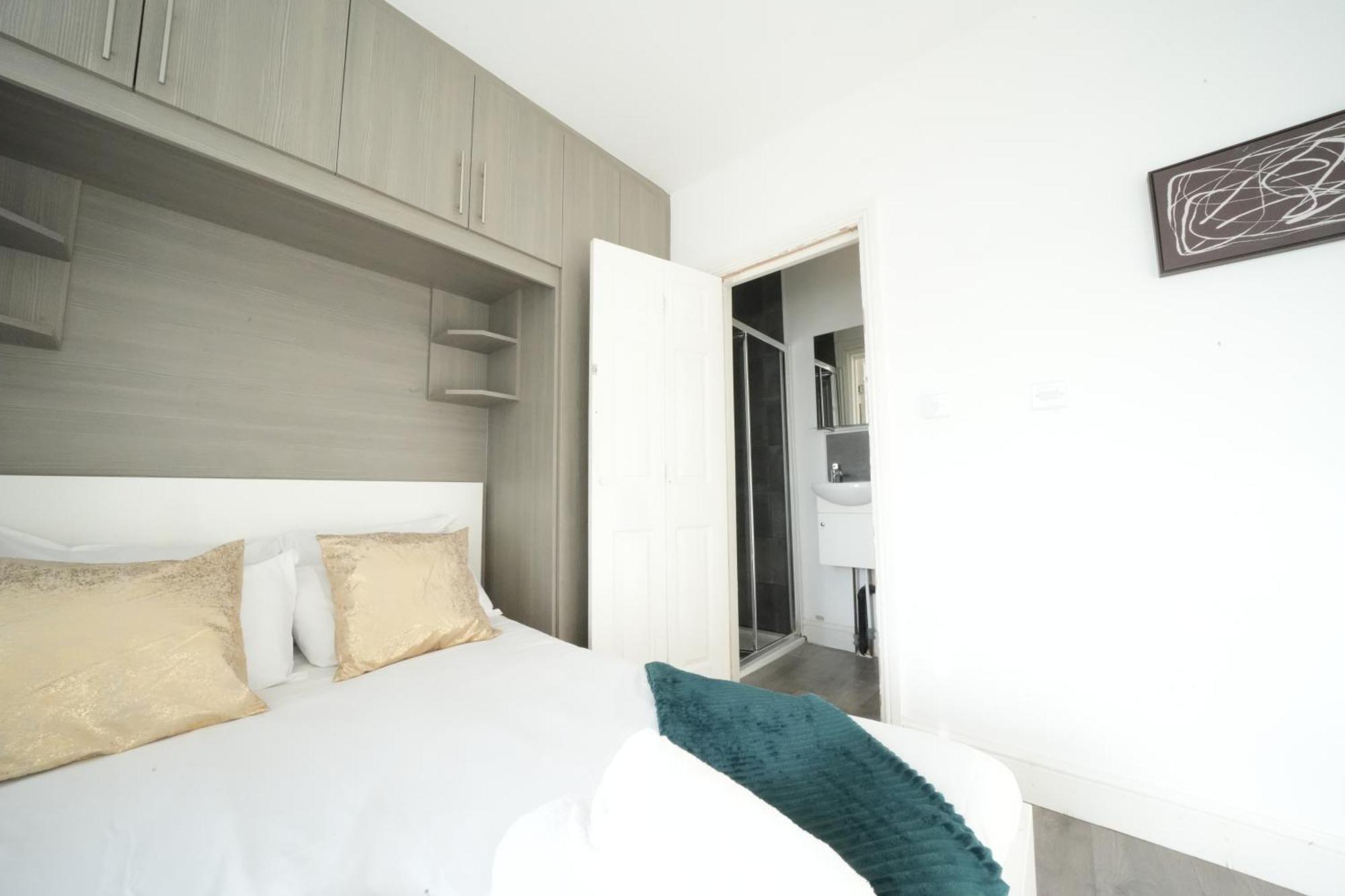 Harmondsworth Grand Airport Ensuites מראה חיצוני תמונה