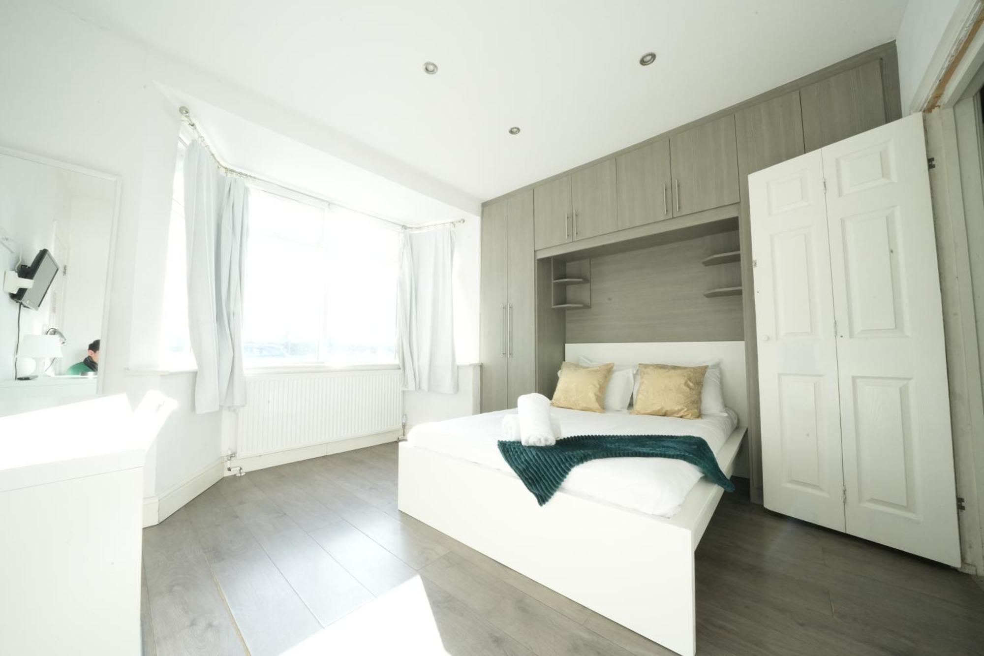 Harmondsworth Grand Airport Ensuites מראה חיצוני תמונה